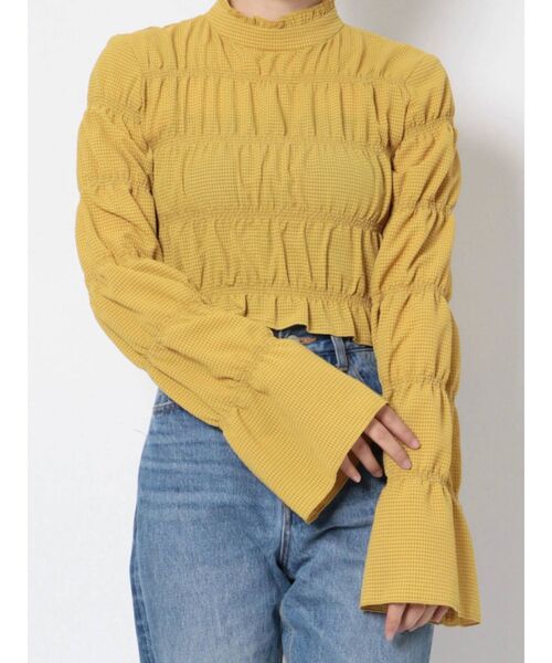 jouetie(ジュエティ)の「シャーリングクロップドブラウス(シャツ/ブラウス・レディース・ブラック/パープル/オフホワイト/イエロー・MEDIUM)」の21枚目の写真