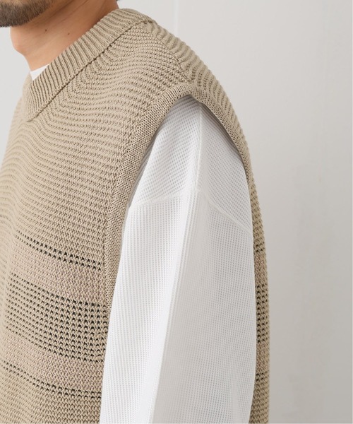 WRAPINKNOT（ラッピンノット）の「【WRAPINKNOT / ラッピンノット】ワッフルライクニットベスト（ベスト・メンズ・ブラックミックス/キャメル・2）」の10枚目の写真