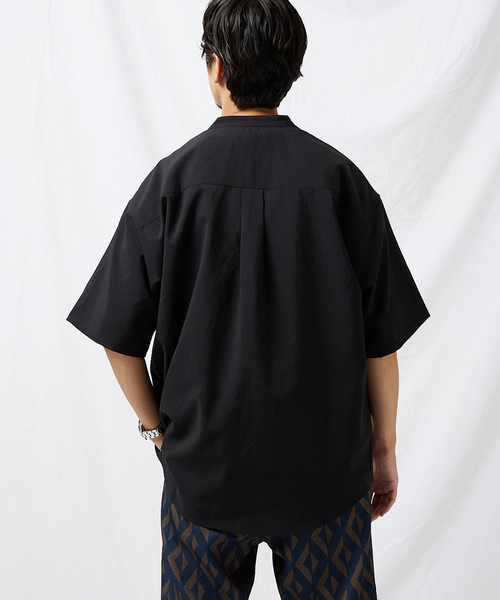 JOURNAL STANDARD(ジャーナルスタンダード)の「BREEZE COOL バンドカラーシャツ(シャツ/ブラウス・メンズ・ブラック/ベージュ/カーキ/タン・SMALL/MEDIUM/LARGE)」の8枚目の写真
