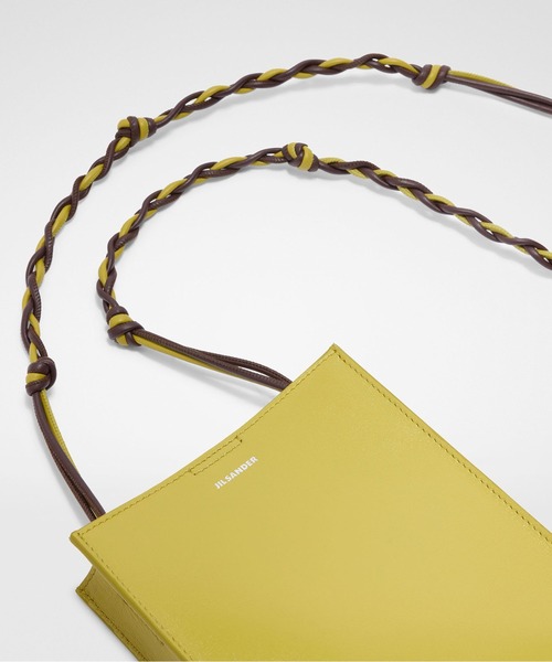 JIL SANDER(ジルサンダー)の「TANGLE SM(ショルダーバッグ・レディース・ベージュ系/ブラック/ホワイト系/ピンク系/カーキ/イエロー系/バーガンディー/グレー系/ライトカーキ/ピンク/ブルー/グリーン/ペールイエロー/オリーブ/ミント/ブラウン/ライトピンク・UNI)」の18枚目の写真
