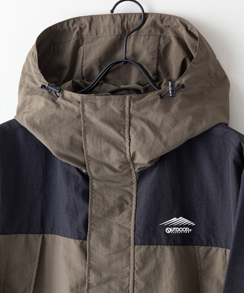 OUTDOOR PRODUCTS(アウトドアプロダクツ)の「【OUTDOOR PRODUCTS/アウトドアプロダクツ】切り替えマウンテンパーカー 撥水 透湿 UVカット ユニセックス(マウンテンパーカー・メンズ・ベージュ/ブラック/カーキ/ネイビー/グリーン/ライトベージュ/チャコールグレー・MEDIUM/LARGE/X-LARGE/SMALL)」の12枚目の写真