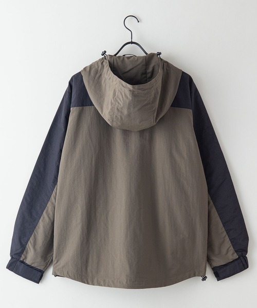 OUTDOOR PRODUCTS(アウトドアプロダクツ)の「【OUTDOOR PRODUCTS/アウトドアプロダクツ】切り替えマウンテンパーカー 撥水 透湿 UVカット ユニセックス(マウンテンパーカー・メンズ・ベージュ/ブラック/カーキ/ネイビー/グリーン/ライトベージュ/チャコールグレー・MEDIUM/LARGE/X-LARGE/SMALL)」の18枚目の写真