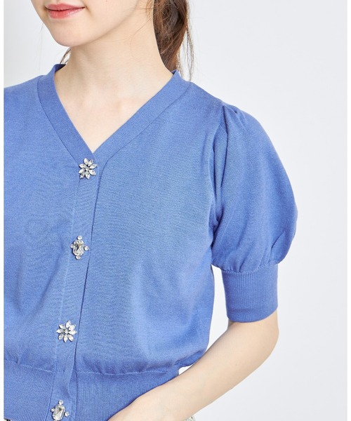 tocco closet（トッコ　クローゼット）の「クリアビジュー装飾パフスリーブカーディガン（カーディガン/ボレロ・レディース・ブラック/ブルー・M）」の16枚目の写真