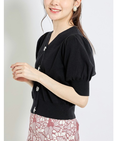 tocco closet（トッコ　クローゼット）の「クリアビジュー装飾パフスリーブカーディガン（カーディガン/ボレロ・レディース・ブラック/ブルー・M）」の18枚目の写真