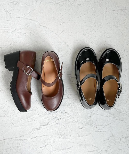 SOROTTO（ソロット）の「軽量厚底 メリージェーン ヒールパンプス◆（パンプス・キッズ・ブラウン/ブラック系その他/ブラック・23.0cm/24.0cm/21.0cm/22.0cm）」の4枚目の写真