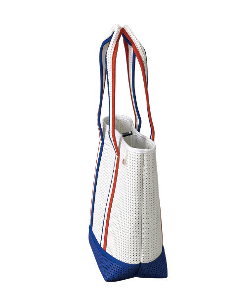SPICE OF LIFE（スパイス オブ ライフ）の「ライトトートバッグ EVA軽量メッシュ トリコロール スポーツバッグ/ジムバッグ/エコバッグ（トートバッグ・レディース・ホワイト×ネイビー・ONE SIZE）」の2枚目の写真