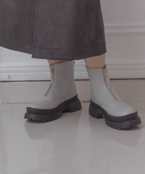 niko and（ニコアンド）の「オリジナルフロントZIPブーツ（ブーツ