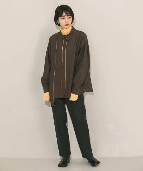 KBF(ケイビーエフ)の「illi ワンタックテーパードスラックス(その他パンツ・レディース・アイボリー/チャコールグレー/モカ・ONE)」の12枚目の写真