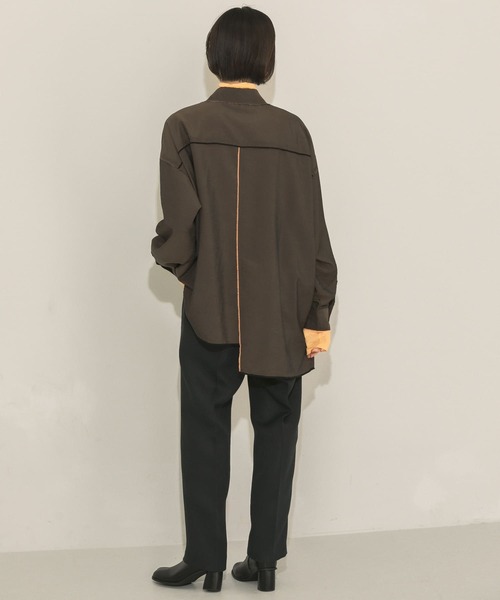 KBF(ケイビーエフ)の「illi ワンタックテーパードスラックス(その他パンツ・レディース・アイボリー/チャコールグレー/モカ・ONE)」の14枚目の写真