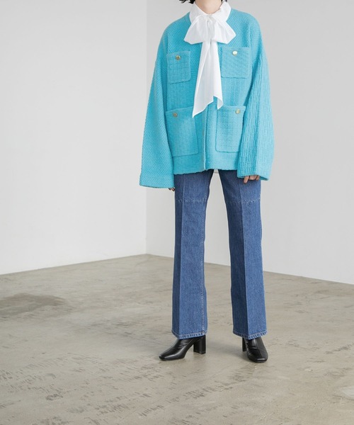 yuw（ユウ）の「リメイクフレアデニムパンツ　168168（デニムパンツ・レディース・ライトブルー/ブルー・MEDIUM/LARGE）」の16枚目の写真