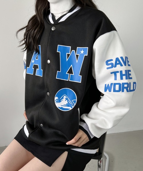 CLEA(クレア)の「ロゴプリントオーバーサイズスタジャン(スタジャン・レディース・ホワイト/ブルー・FREE)」の1枚目の写真