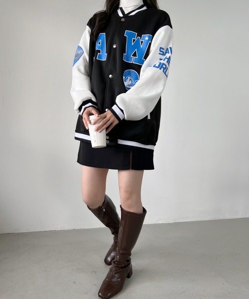 CLEA(クレア)の「ロゴプリントオーバーサイズスタジャン(スタジャン・レディース・ホワイト/ブルー・FREE)」の6枚目の写真