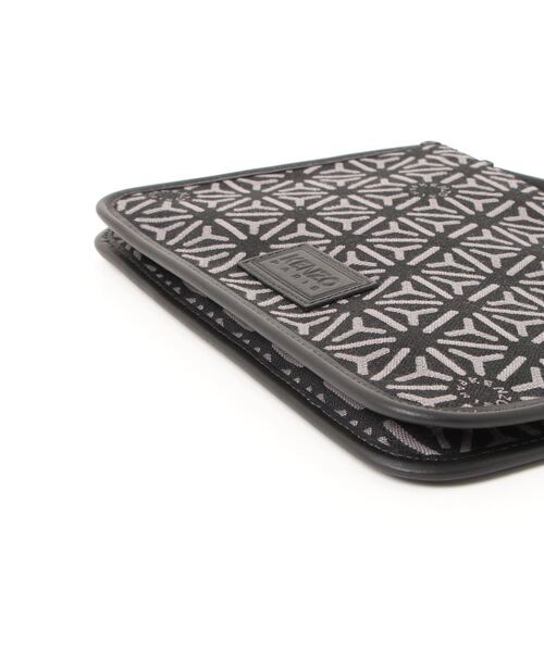 KENZO（ケンゾー）の「クーリエ 'Temari' ラージ ポーチ（クラッチバッグ・メンズ・グレー系その他・TU）」の4枚目の写真