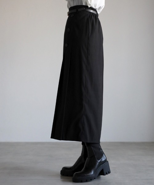 Yucca(ユッカ)の「ベルト付き3釦ナロウスカート(スカート・レディース・ダークグリーン/ブラック・MEDIUM/LARGE)」の16枚目の写真