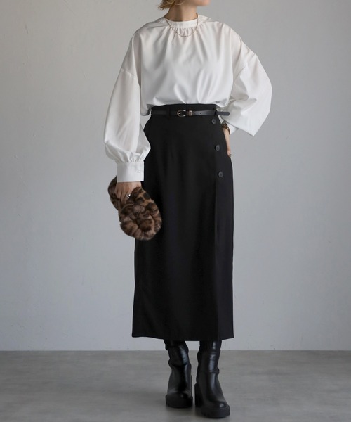 Yucca(ユッカ)の「ベルト付き3釦ナロウスカート(スカート・レディース・ダークグリーン/ブラック・MEDIUM/LARGE)」の14枚目の写真