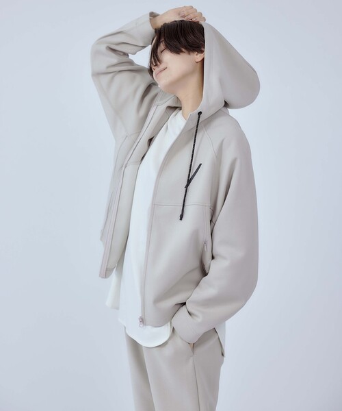 UNFILO（アンフィーロ）の「レイヤードインナー（Tシャツ/カットソー・レディース・ホワイト系/ホワイト系1・SMALL/MEDIUM/LARGE）」の5枚目の写真