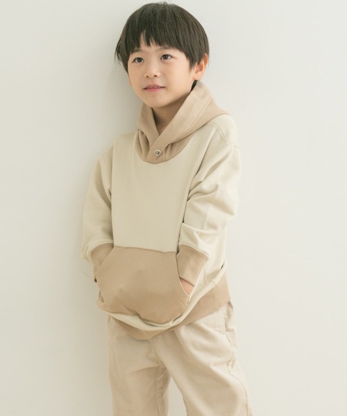 URBAN RESEARCH DOORS(アーバンリサーチドアーズ)の「配色裏毛ビッグフーディ(KIDS)(スウェット・キッズ・ベージュ/グレー・105/120/135)」の10枚目の写真