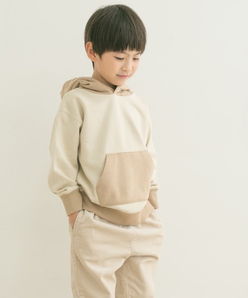 URBAN RESEARCH DOORS(アーバンリサーチドアーズ)の「配色裏毛ビッグフーディ(KIDS)(スウェット・キッズ・ベージュ/グレー・105/120/135)」の11枚目の写真