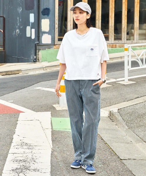 Dickies(ディッキーズ)の「Dickies/ディッキーズ ロゴ刺繍 ワイドショートポケット半袖Tシャツ(Tシャツ/カットソー・レディース・ホワイト/ブラック/ライム/グリーン/ピンク・L/M)」の11枚目の写真