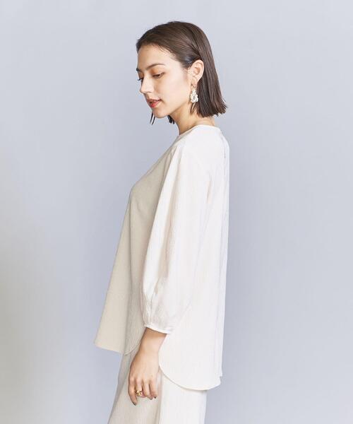 BEAUTY&YOUTH UNITED ARROWS(ビューティーアンドユースユナイテッドアローズ)の「楊柳 ラウンドヘム プルオーバー -ウォッシャブル-(Tシャツ/カットソー・レディース・ネイビー/ベージュ/オフホワイト・FREE)」の5枚目の写真