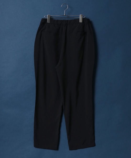 ANPAS(アンパス)の「Wide Tuck Tapered Pants/ワイドタックテーパードパンツ スラックス(スラックス・メンズ・ブラック/ベージュ/アイボリー/グレイッシュベージュ・M/L)」の11枚目の写真