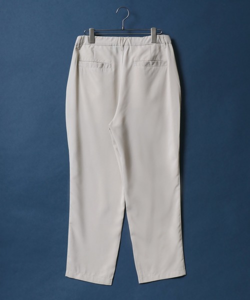 ANPAS(アンパス)の「Wide Tuck Tapered Pants/ワイドタックテーパードパンツ スラックス(スラックス・メンズ・ブラック/ベージュ/アイボリー/グレイッシュベージュ・M/L)」の7枚目の写真