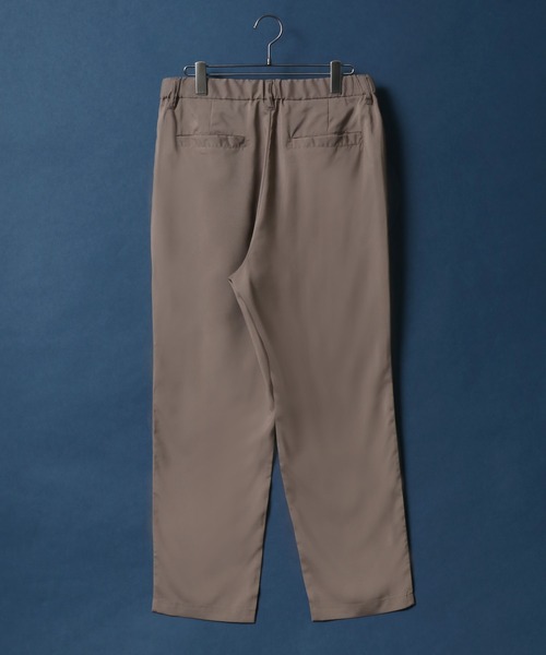ANPAS(アンパス)の「Wide Tuck Tapered Pants/ワイドタックテーパードパンツ スラックス(スラックス・メンズ・ブラック/ベージュ/アイボリー/グレイッシュベージュ・M/L)」の9枚目の写真