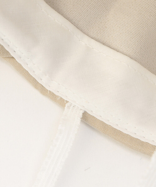 COMME CA ISM(コムサイズム)の「UVカット クマ耳キャップ(キャップ・キッズ・ベージュ/ネイビー・MEDIUM/LARGE)」の7枚目の写真