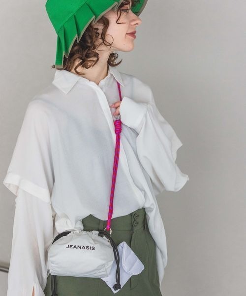 JEANASIS（ジーナシス）の「エラベルスマホショルダー/184841