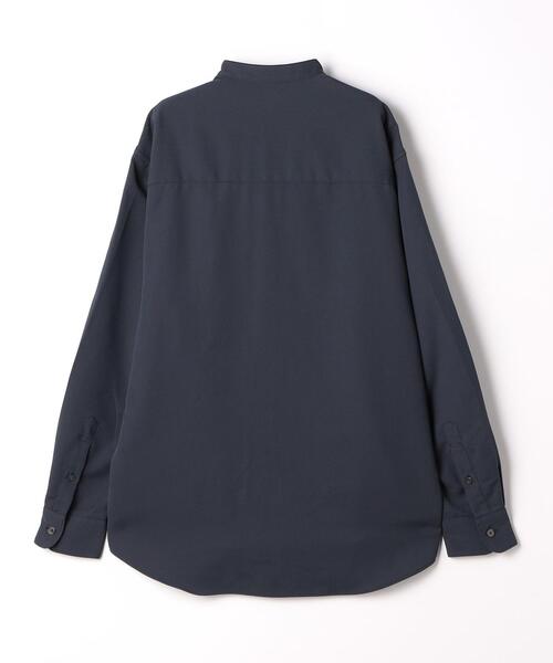 green label relaxing（グリーンレーベルリラクシング）の「クリスプツイル ジャストルーズ バンドカラー シャツ -ストレッチ・防シワ・接触冷感・吸水速乾-（シャツ/ブラウス・メンズ・ケリー/ネイビー・XL/L/M/S）」の10枚目の写真