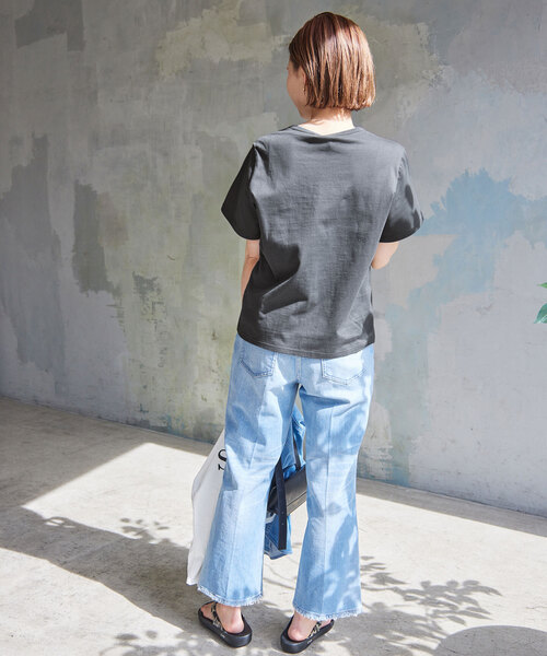 SLOBE IENA(スローブイエナ)の「40/2 ロゴTee(Tシャツ/カットソー・レディース・チャコールグレー/ライトグレー/ホワイト・FREE)」の13枚目の写真