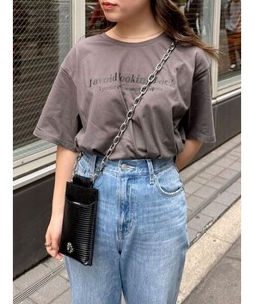 EVRIS(エヴリス)の「チョーカーデザインTシャツ(Tシャツ/カットソー・レディース・ブラック/オレンジ/ブルー・FREE)」の2枚目の写真