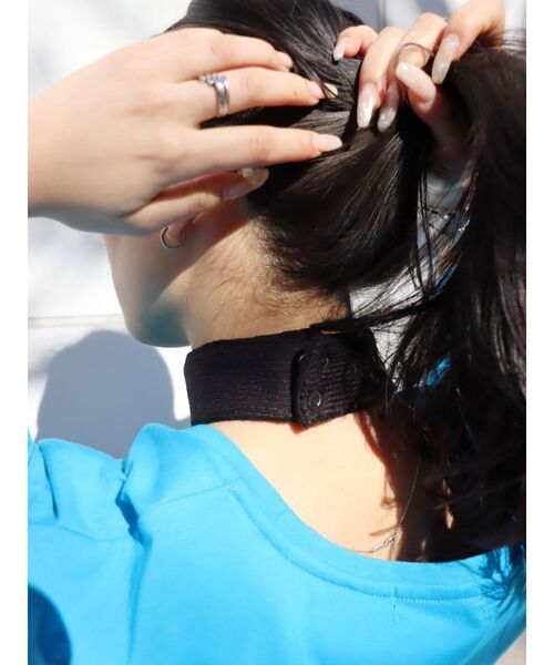 EVRIS(エヴリス)の「チョーカーデザインTシャツ(Tシャツ/カットソー・レディース・ブラック/オレンジ/ブルー・FREE)」の12枚目の写真