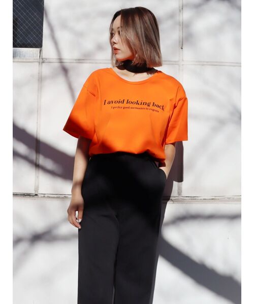 EVRIS(エヴリス)の「チョーカーデザインTシャツ(Tシャツ/カットソー・レディース・ブラック/オレンジ/ブルー・FREE)」の22枚目の写真