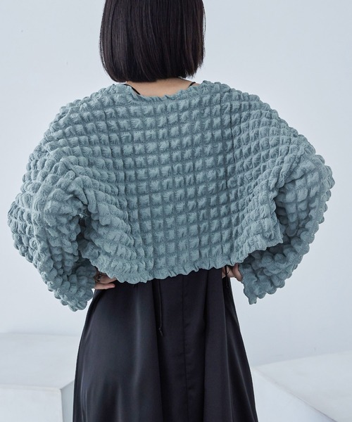 Fashion Letter(ファッションレター)の「ぽこぽこショートボレロ(カーディガン/ボレロ・レディース・ブラック/オフホワイト/イエロー/ブルー・M)」の11枚目の写真