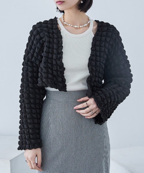Fashion Letter(ファッションレター)の「ぽこぽこショートボレロ(カーディガン/ボレロ・レディース・ブラック/オフホワイト/イエロー/ブルー・M)」の17枚目の写真