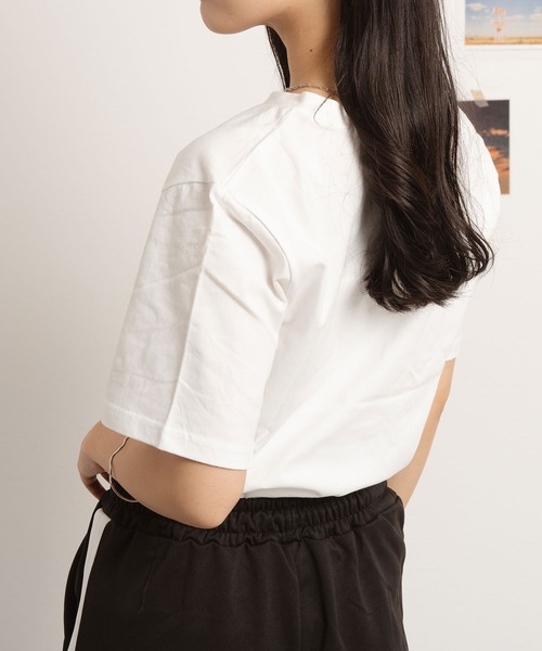 NinaetLina（ニナエリナ）の「クルーネック無地半袖Tシャツ（Tシャツ/カットソー・レディース・チャコールグレー/ピンク/ブラック/ホワイト・L/XL/M）」の19枚目の写真