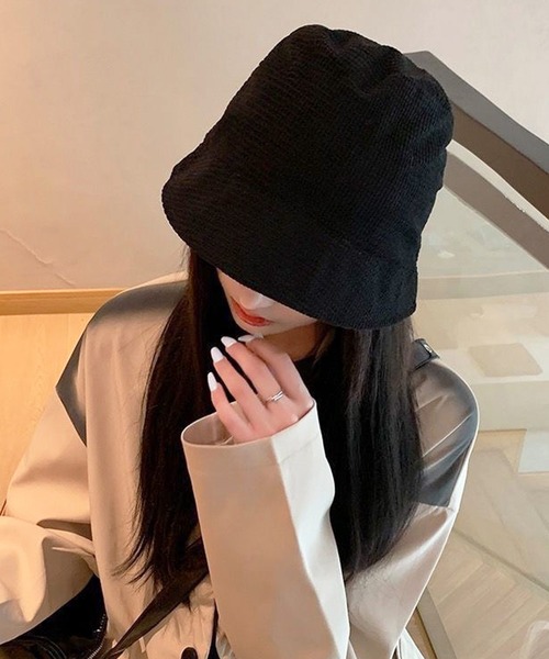 shopnikoniko（ショップニコニコ）の「ワッフル加工 キャスケット つば広帽子（キャスケット・レディース・ホワイト/ブラック/ベージュ/アイボリー・フリー）」の3枚目の写真