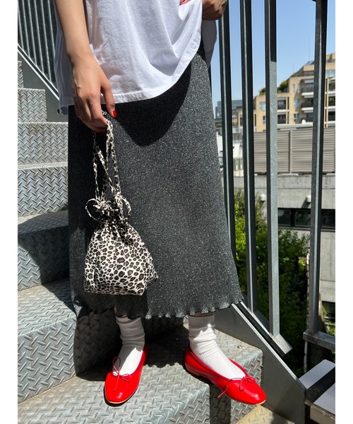 PHILLY（フィリー）の「ラメプリーツロングスカート（スカート・レディース・ブラック/シルバー・FREE）」の7枚目の写真