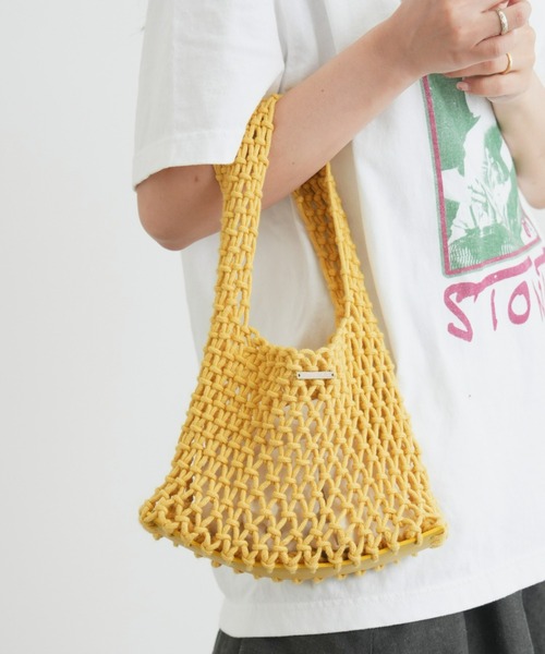 CIAOPANIC TYPY（チャオパニックティピー）の「【巾着付き】マクラメワンハンドルバッグ（ハンドバッグ・レディース・ブラック/オフホワイト/イエロー/ブルー・ONE SIZE）」の4枚目の写真