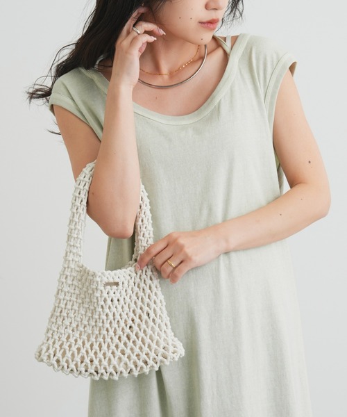 CIAOPANIC TYPY（チャオパニックティピー）の「【巾着付き】マクラメワンハンドルバッグ（ハンドバッグ・レディース・ブラック/オフホワイト/イエロー/ブルー・ONE SIZE）」の6枚目の写真