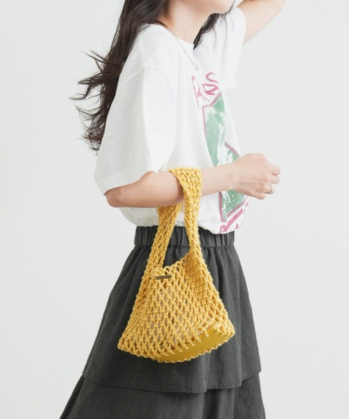 CIAOPANIC TYPY（チャオパニックティピー）の「【巾着付き】マクラメワンハンドルバッグ（ハンドバッグ・レディース・ブラック/オフホワイト/イエロー/ブルー・ONE SIZE）」の15枚目の写真