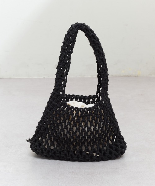 CIAOPANIC TYPY（チャオパニックティピー）の「【巾着付き】マクラメワンハンドルバッグ（ハンドバッグ・レディース・ブラック/オフホワイト/イエロー/ブルー・ONE SIZE）」の17枚目の写真