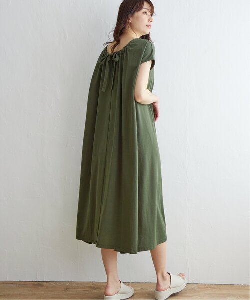 ikka(イッカ)の「バックリボンカットワンピース(ワンピース・レディース・ブラック/オリーブ/モカ・S/M/L)」の16枚目の写真