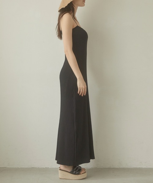 ACYM(アシーム)の「Pad in camisole ワンピース(ワンピース・レディース・アイボリー/ブラック・FREE)」の16枚目の写真