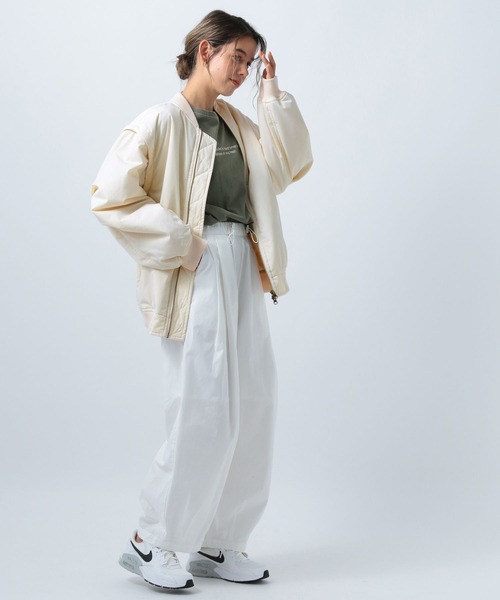 BAYFLOW（ベイフロー）の「【袖が外せる2way】トランスフォームMA-1（MA-1・レディース・ベージュ/カーキ/アイボリー・FREE）」の8枚目の写真