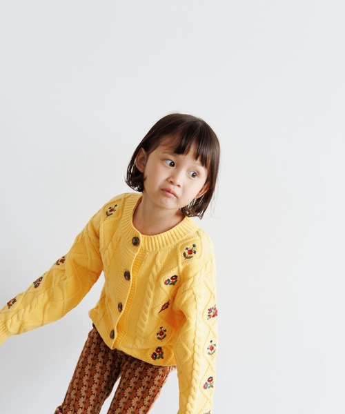 LOWRYS FARM（ローリーズファーム）の「フラワーシシュウカーデ　967923（カーディガン/ボレロ・キッズ・ネイビー/イエロー/アイボリー・110cm/120cm/130cm/140cm/150cm）」の7枚目の写真