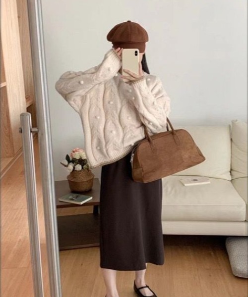 LAC-VERT（ラック・ヴェール）の「ぽんぽんケーブルニット（ニット/セーター・レディース・ベージュ/ダークグレー/ピンク・FREE）」の9枚目の写真