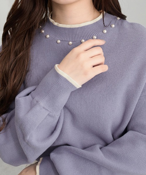 alotta(アロッタ)の「衿元パール調配色ミラノリブニット(ニット/セーター・レディース・ホワイト/ブルー/グレイッシュベージュ/ネイビー/ホワイト×ブラック/ピンク・L/M/3L/LL)」の20枚目の写真