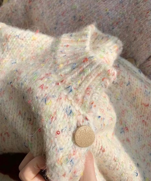 LAC-VERT（ラック・ヴェール）の「ミックスカラーゆるシルエットニットカーディガン（ニット/セーター・レディース・その他2/その他1・FREE）」の5枚目の写真